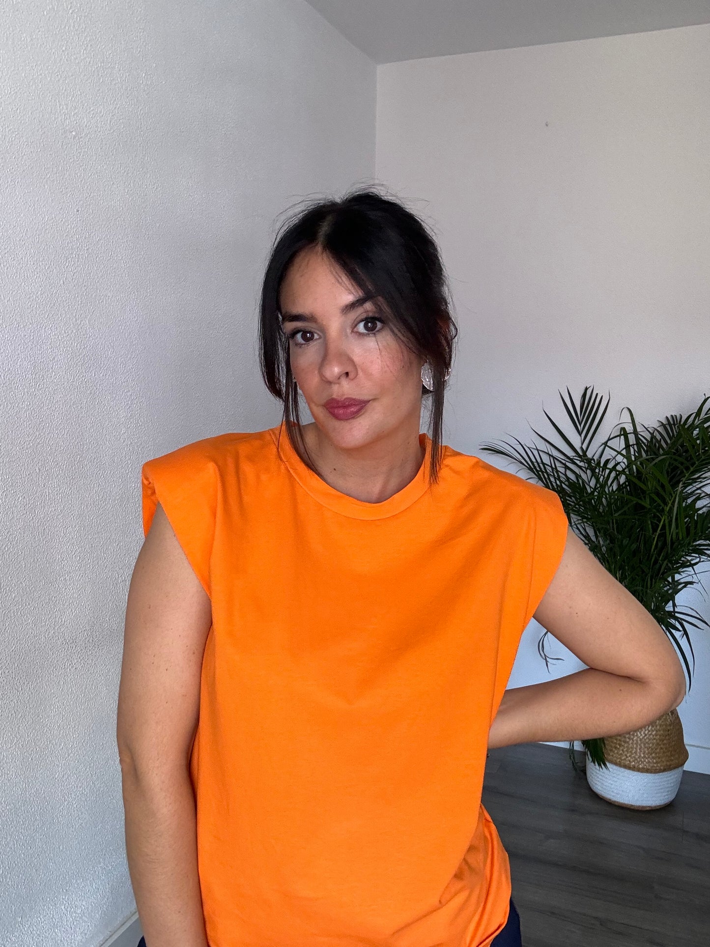 Camiseta hombreras