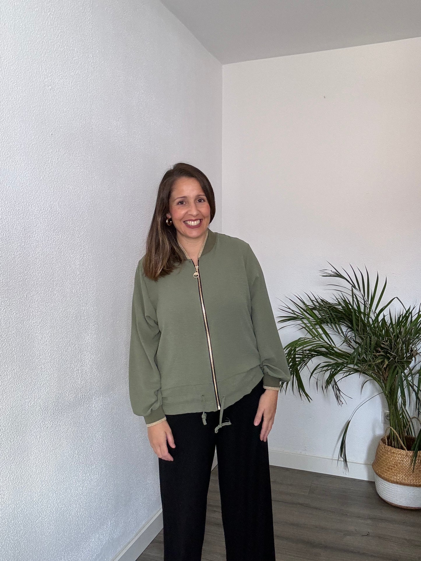 Bomber verde Manuela